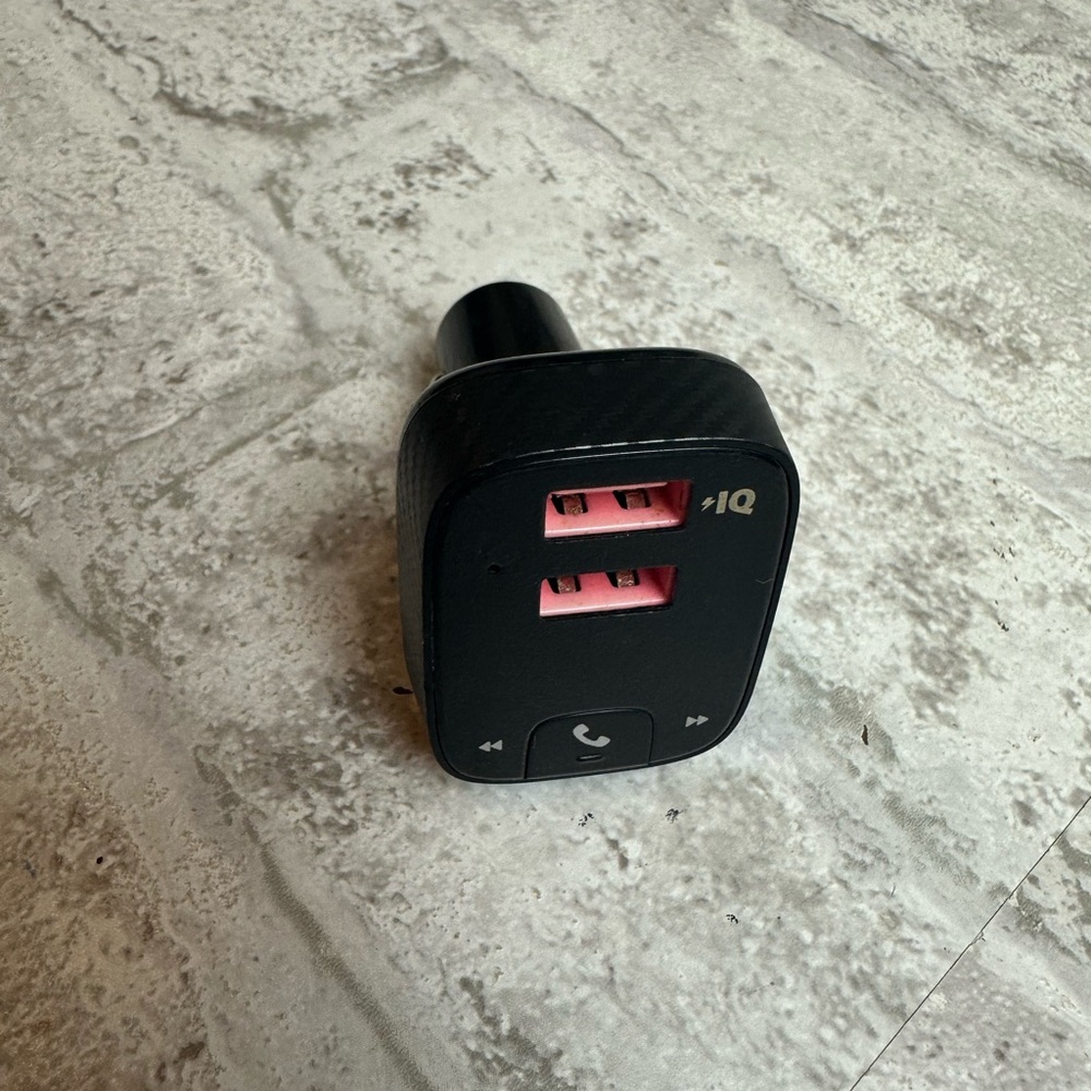 Anker Roav Bluetooth car adapter